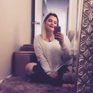 Meet your Posher, Raven